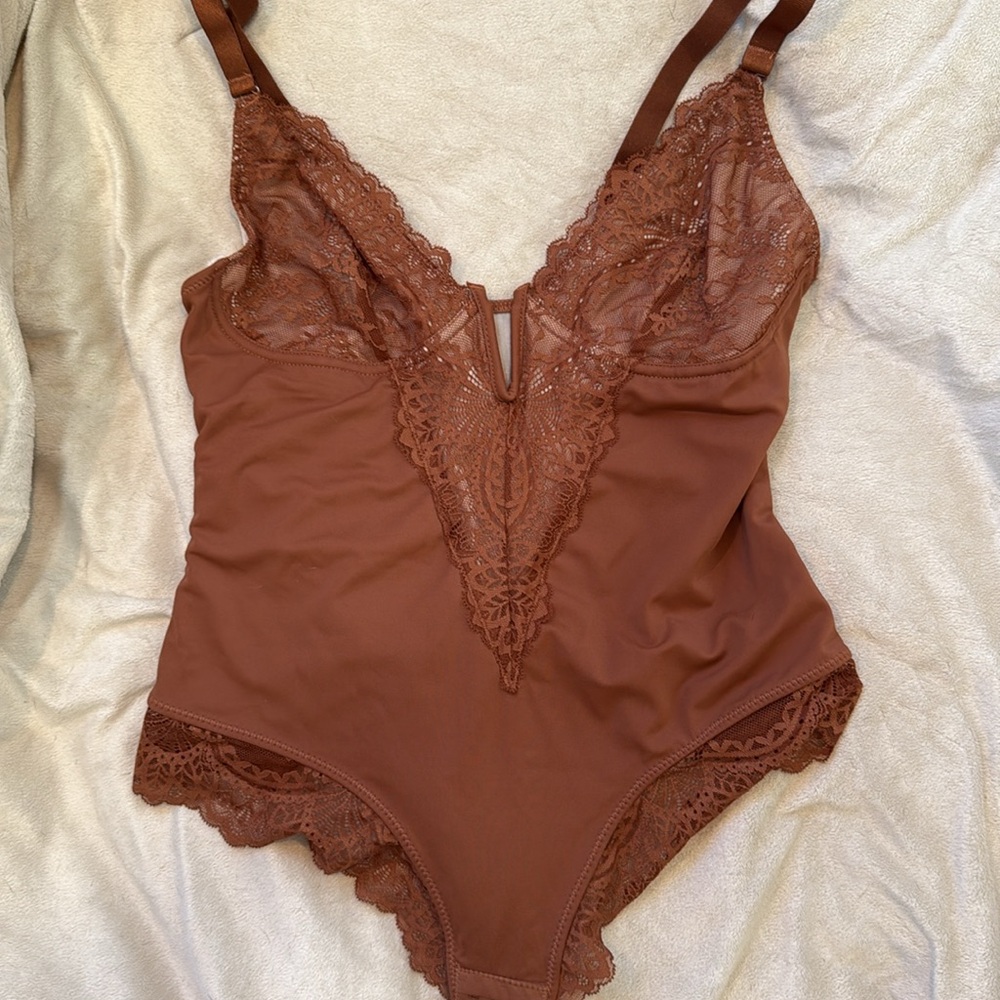 Lace Trimmed Bodysuit in Rust